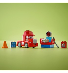 Lego Duplo Mack En Las Carreras