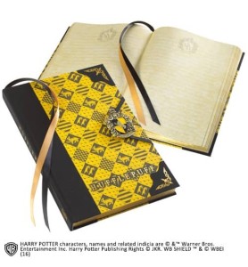 Libreta Diario The Noble Collection Harry Potter Hufflepuff Cierre Especial