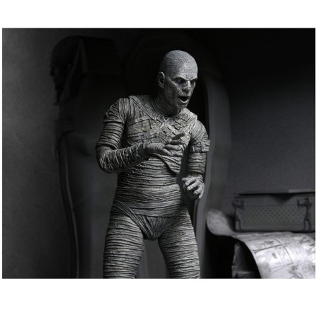 Figura Neca Ultimate Mummy (black &white) 18 Cm Universal Monsters Scale Action Figure