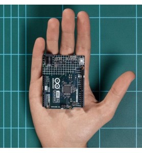 Placa Arduino Uno R4 Minima