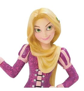 Figura Enesco Disney Enredados Rapunzel Y Pascal Edicion Navideña