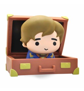 Figura Hucha Plastoy Animales Fantasticos Y Donde Encontrarlos Newt Scamander En Maleta Chibi