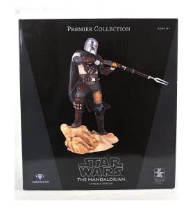 Figura Diamond Collection Star Wars The Mandalorian El Mandaloriano Resina 1 - 7 Escala Premier Collection Limitada 3000 Unidade