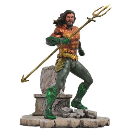 Figura Diamond Collection DC Comics Aquaman Pvc Diorama 23 Cm