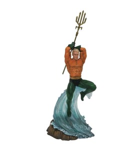 Figura Diamond Collection DC Comics Aquaman Pvc Diorama 23 Cm Gallery