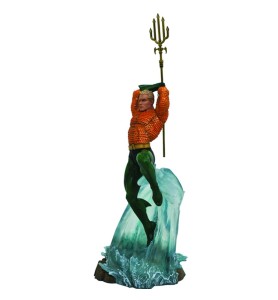 Figura Diamond Collection DC Comics Aquaman Pvc Diorama 23 Cm Gallery