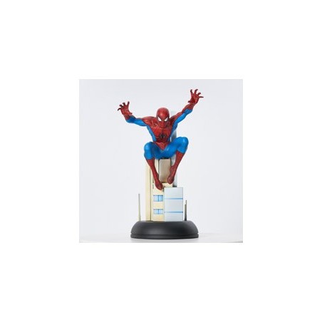 Figura Diamond Select Gallery Marvel Spiderman Leaping Exclusiva