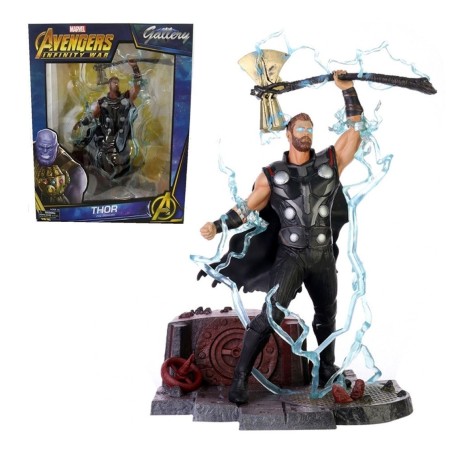 Figura Diamond Select Toys Marvel Avengers 3 Thor Con Stormbreaker