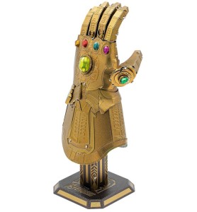 Maqueta Metal Marvel Guantelete