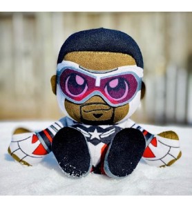 Peluche Uncanny Brands Marvel Sam Wilson Capitan America