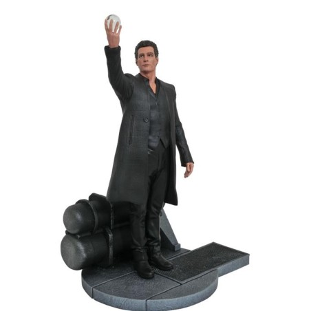 Figura Diamond Collection La Torre Oscura El Hombre De Negro 25 Cm Gallery Pvc