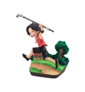 Figura Megahouse Gem Series One Piece Portgas D. Ace Run! Run! Run!